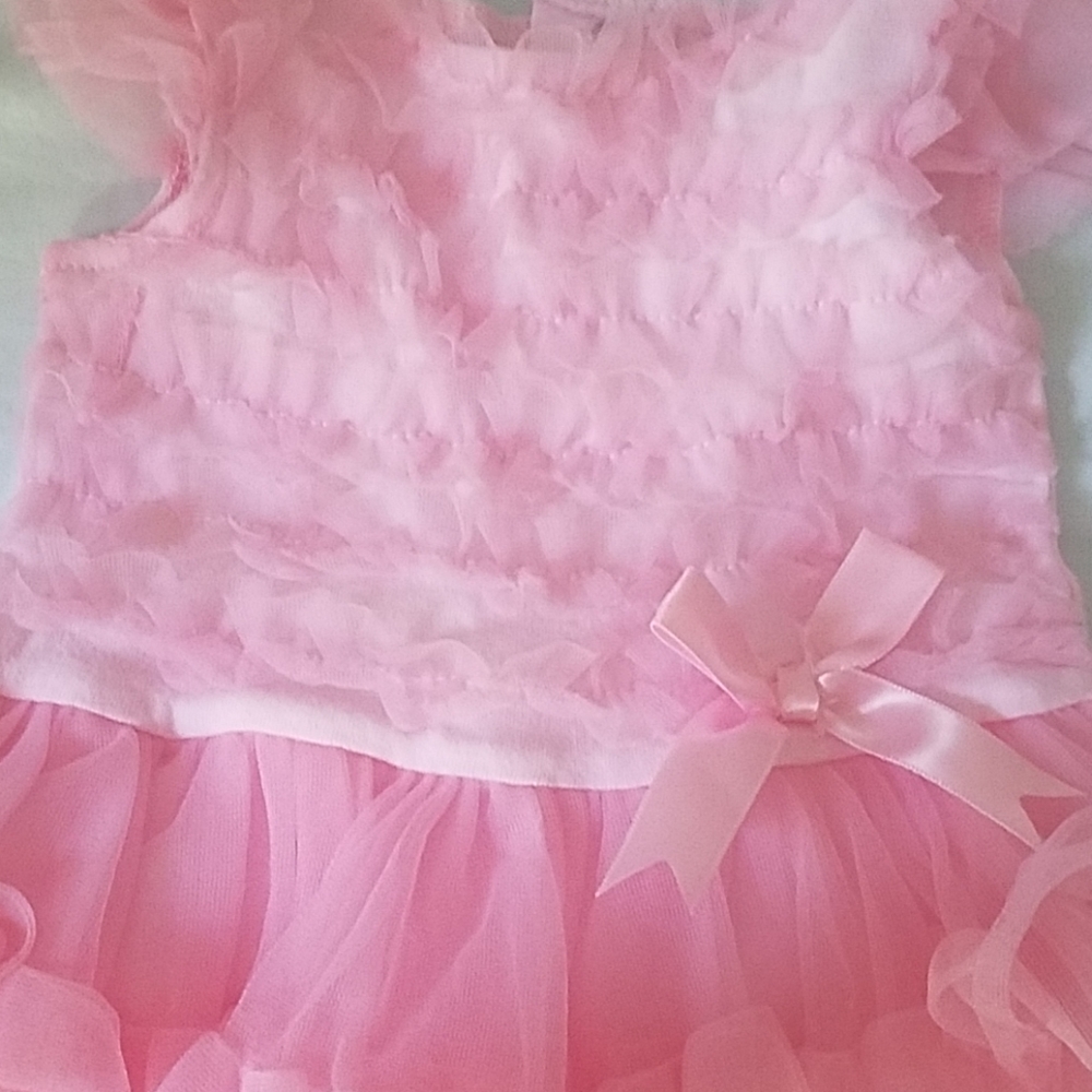 Dress - Picture 2 of 4